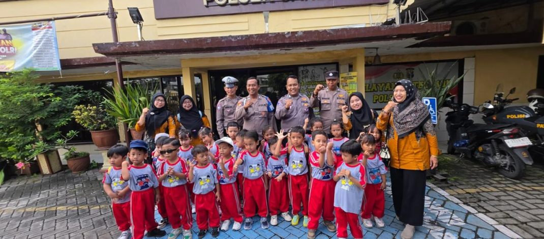 Polsek Candi Edukasi Siswa PAUD, Polisi Sahabat Anak 