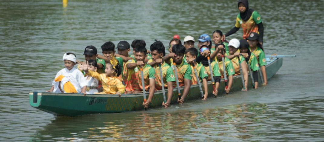 Kejurprov Dayung Piala Gubernur Jatim 2026 Resmi Dibuka, Ratusan Atlet Siap Berlaga di Kota Mojokerto