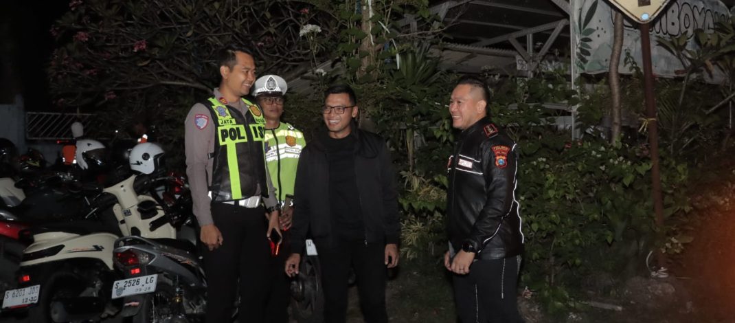 Polres Lamongan Gelar Pelayanan Pengamanan SRIT Vol 4 “Rise To Glory”, Anniversary Curva Boys ke-15 Berlangsung Meriah dan Aman