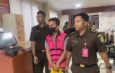 KEJARI SURABAYA MELAKUKAN PENAHANAN TERHADAP ~WA~ DALAM KASUS DUGAAN KORUPSI DI BANK BRI