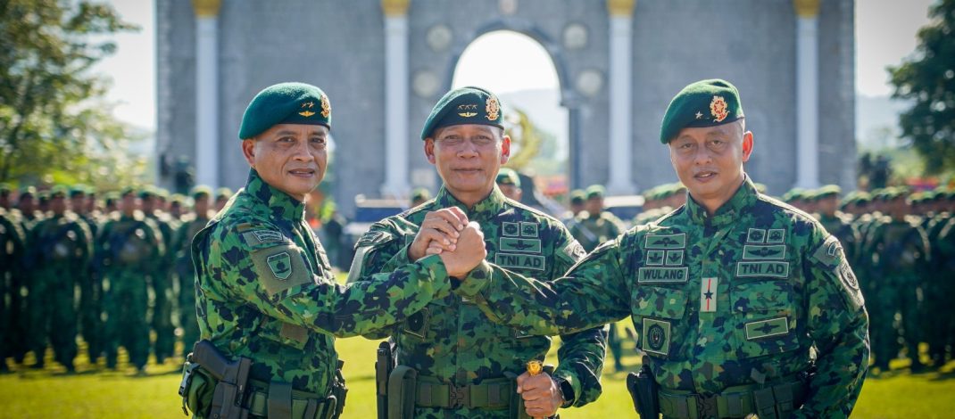 Pangkostrad Pimpin Sertijab Pangdivif 3 Kostrad