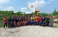 Kodim 0812 Lamongan Gerak Serentak Tanam 1.000 Mangrove di Pantai Pengkolan, Perkuat Ketahanan Wilayah Lewat Karya Bakti TNI