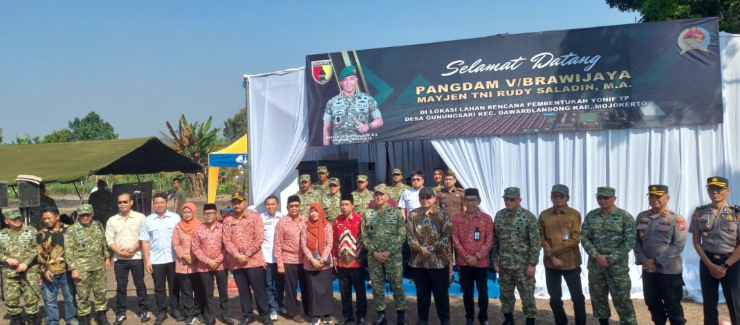 Pangdam V/Brawijaya Tinjau Lokasi Yonif TP Gunungsari Mojokerto