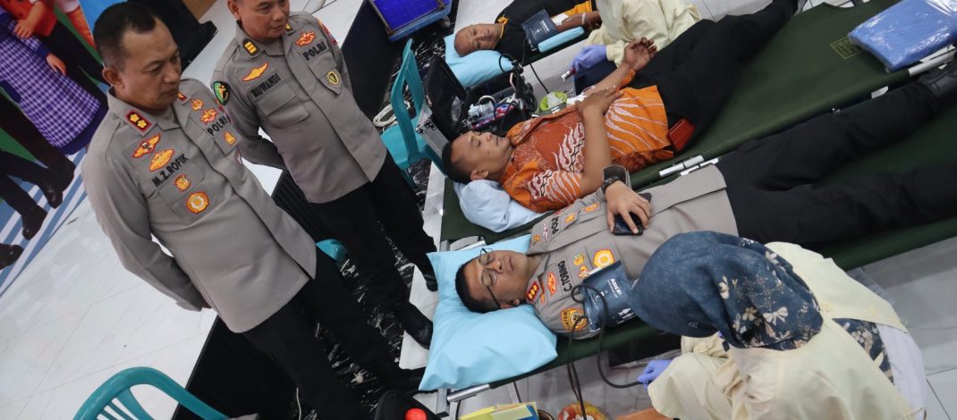 Jelang Hari Bhayangkara ke-80, Polresta Sidoarjo Gelar Donor Darah, Jelang Hari Bhayangkara ke – 80