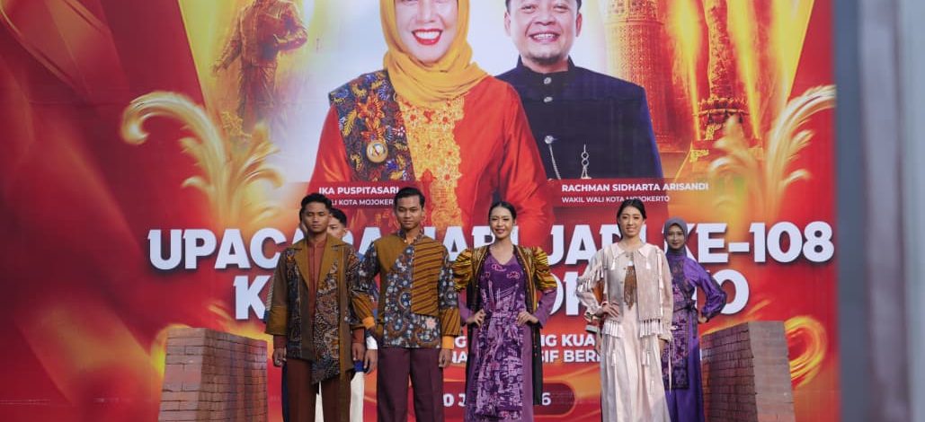 Lenggang Kali Brantas dan Fashion Show Gus Yuk, Cermin Daya Saing SDM Kota Mojokerto