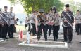Menjelang Hari Bhayangkara ke-80, Polresta Sidoarjo Ziarah dan Tabur Bunga di Makam Pahlawan