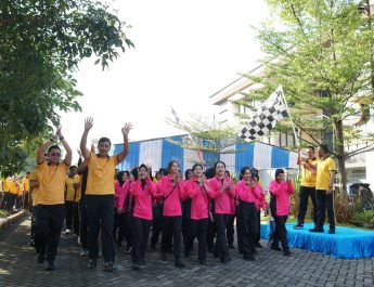 Polresta Sidoarjo Gelar Apel Pagi dan Olahraga Bersama Perkuat Soliditas Personel, Menyambut Hari Bhayangkara ke-80 