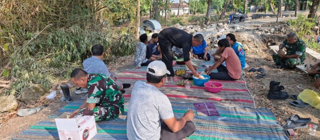 Urat Nadi Baru Lamongan: Kodim 0812 Awali Pembangunan Jembatan dengan Tradisi Tasyukuran