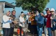 Panen Raya Bandeng Udang di Medokan Ayu Rungkut, DPRD Surabaya Minta Jalan Distribusi Segera Diperbaiki