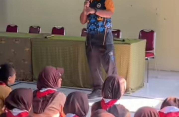 SMPN 1 Karangrayung Gelar MPLS Ramah