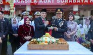 Terima Penghargaan di HUT ke-80 Bhayangkara, Wali Kota Eri Cahyadi Kuatkan Sinergi Bersama Polrestabes Surabaya