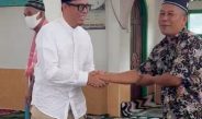 Peduli Rumah Ibadah, Bupati OKU, H. Teddy Meilwansah Serahkan Bantuan Sound System untuk Masjid Fathul Jannah Desa Karang Endah