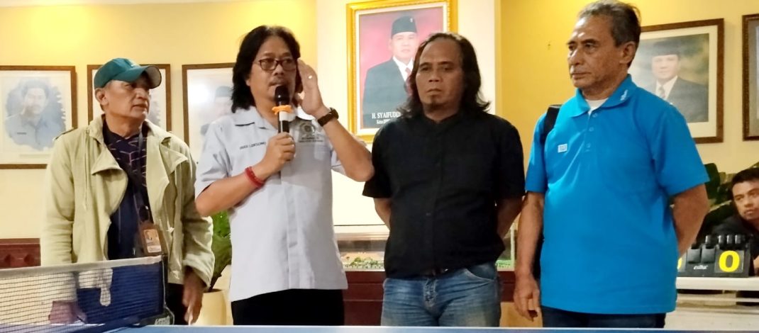 Kejuaraan Tenis Meja JUDES Bangun Solidaritas Jurnalis dan DPRD Surabaya
