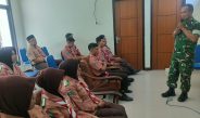 Tanamkan Jiwa Nasionalisme, Danramil 0812/06 Ngimbang Bekali Anggota Pramuka SMAN 1 Ngimbang Wawasan Kebangsaan