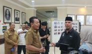 Anggota Komisi X DPR RI Ahmad Dhani Kunjungi Lomba Foto Jurnalis Dewan
