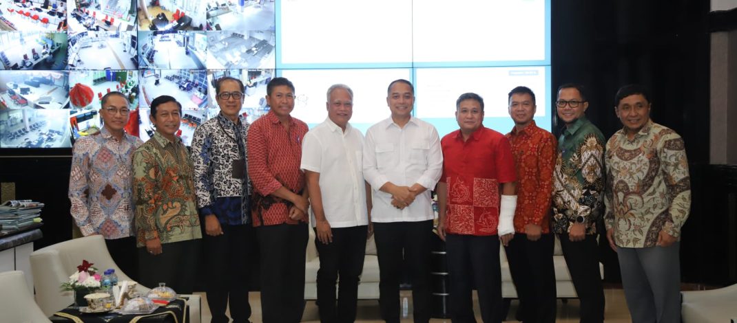 Wali Kota Eri Minta Direksi PAM Surya Sembada Percepat Aliran Air Bersih hingga ke Kampung